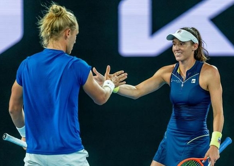 Stefani e Matos batem outra dupla da casa e vão à final do Australian Open