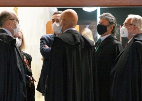 STF repudia pedido de impeachment de Moraes feito por Bolsonaro