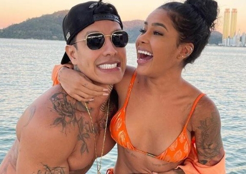 Em A Fazenda, Sthe comemora aniversário de namoro que não existe mais