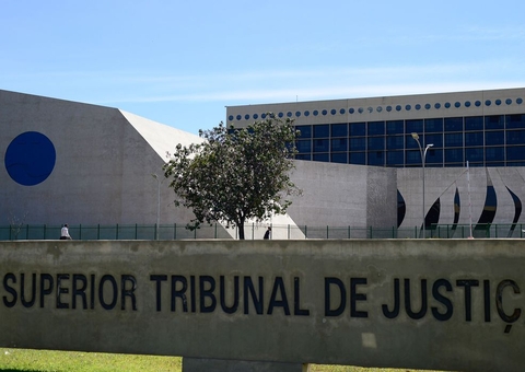 STJ: pessoa com HIV tem direito à isenção do IRPF sobre aposentadoria