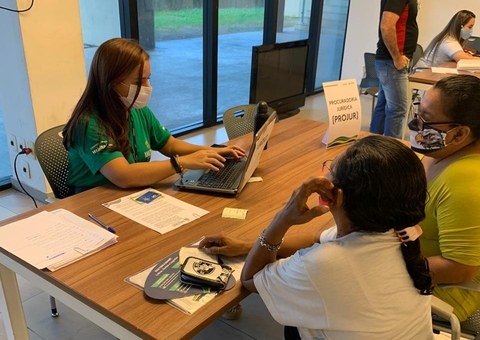 21ª parcela do auxílio moradia é paga a moradores do Monte Horebe em Manaus