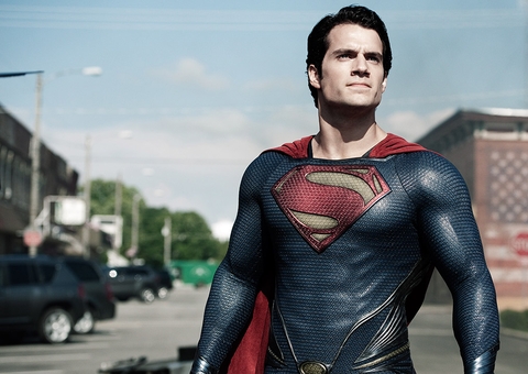 Henry Cavill precisou ir à escola de sobrinho provar que era tio Superman