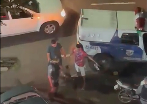 Dupla é presa suspeita de tentar assaltar sushi bar em Manaus; veja vídeo