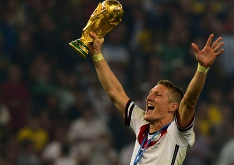 Oito países já tiveram a honra de levantar o troféu de uma Copa