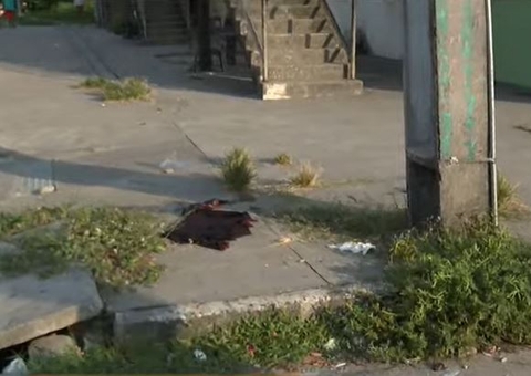 Motorista de aplicativo é encontrado morto com mais de 10 tiros em Manaus