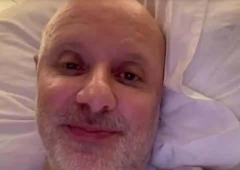 Tande recebe alta após sofrer infarto e passar por cirurgia