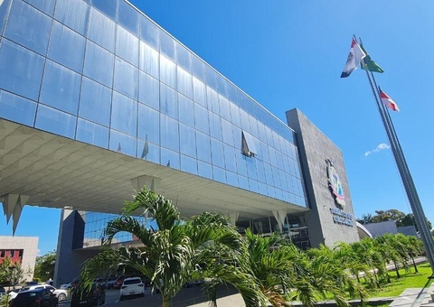 TCE-AM julga prestações de contas nesta terça