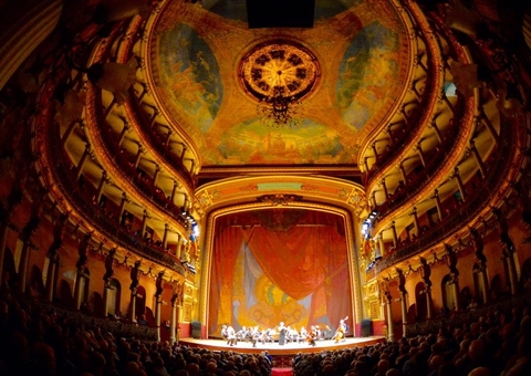 ‘Carnateatro’ reunirá seis bandas no palco do Teatro Amazonas