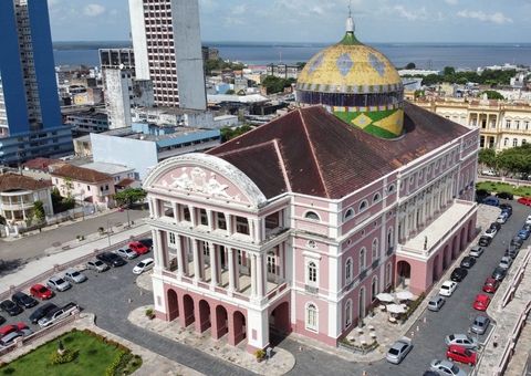 Teatro Amazonas suspende programação de espetáculos