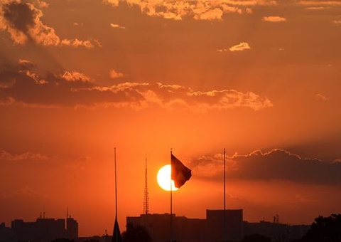 Crise do clima 'abriu as portas do inferno', afirma secretário-geral da ONU