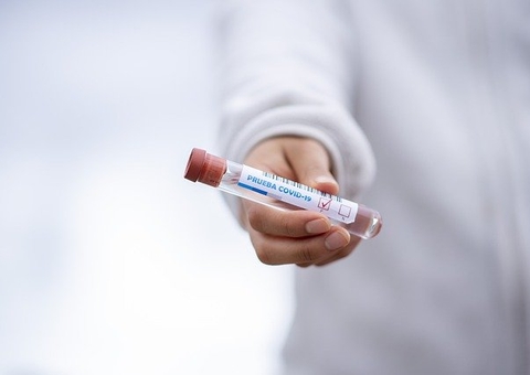 Atletas da Grécia deixam Vila Olímpica após testarem positivo para Covid