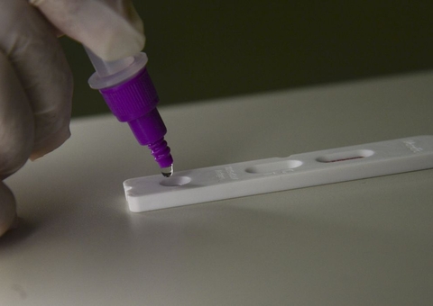 Brasil registra 38 mortes e 5,3 mil novos casos de covid-19