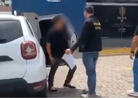 Pastor preso por estuprar adolescente em Manaus chegou a ser flagrado pela esposa 