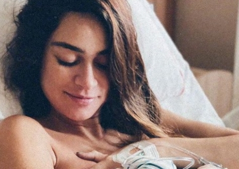 Thaila Ayala teve doença raríssima na gravidez e risco sério de vida no parto: 'medo absoluto me aprisionava'