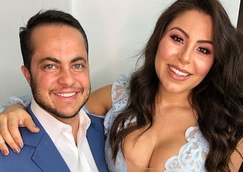 Thammy Miranda e esposa são batizados em igreja: 'Cristo vive em mim'