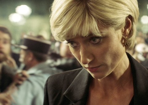 Temporada final de The Crown ganha data de estreia na Netflix