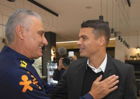 Capitão, Thiago Silva cita confiança e nervosismo na véspera da estreia na Copa