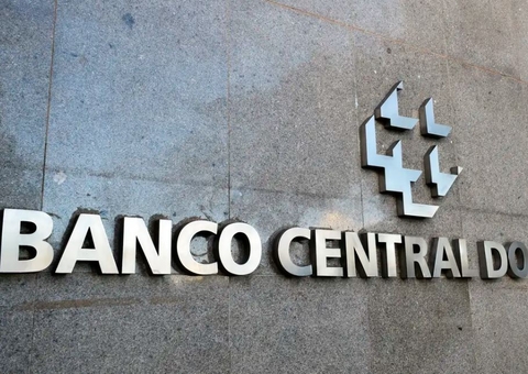 Copom decide nesta quarta em quanto eleva juros básicos