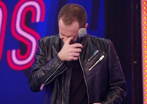 Leifert chora na final da Super Dança e faz agradecimento a Faustão; Vídeo