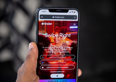 CEO do Tinder deixa cargo e app se afasta do metaverso
