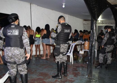 Duas festas clandestinas com militares da Marinha são flagradas em Manaus