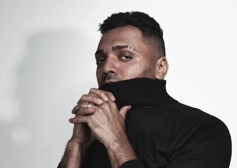 Polícia faz busca na casa de Tirullipa e apreende cheques e dinheiro em espécie