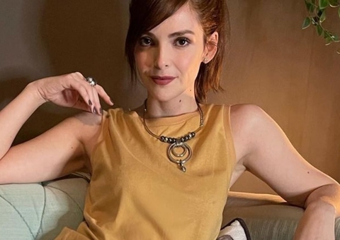 Titi Müller se declara a novo namorado e relata coincidência ao conhecê-lo: ‘renasci pela 2ª vez'