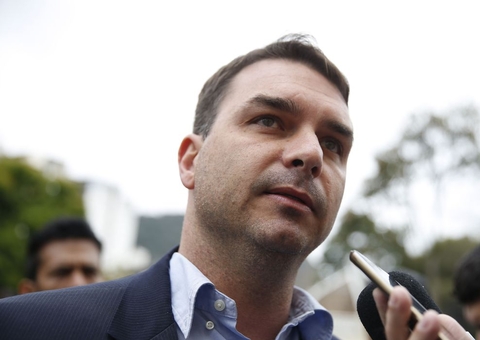 Ministro Gilmar Mendes libera julgamento de Flávio Bolsonaro 