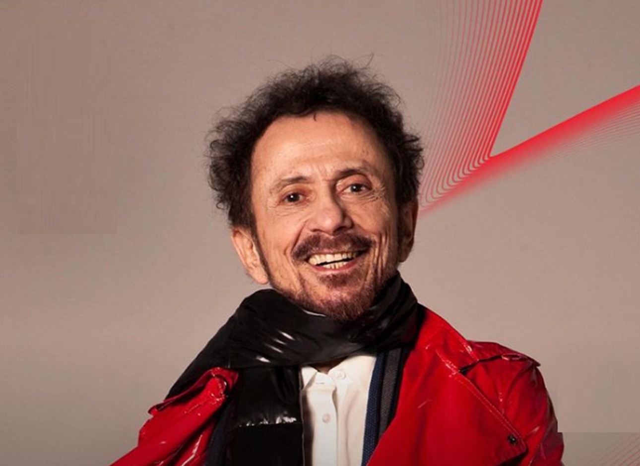 Tom Zé recebe alta após 20 dias internado por queda em casa