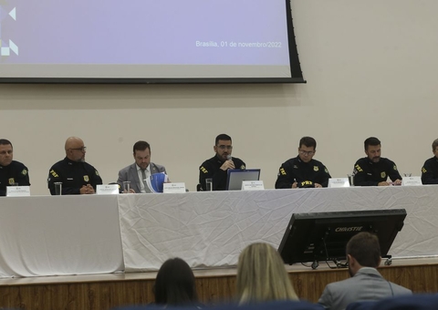 Diretoria da PRF nega ter se omitido e permitido bloqueios em rodovias