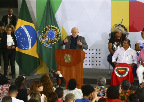 Lula assina decreto que cria Conselho de Participação Social