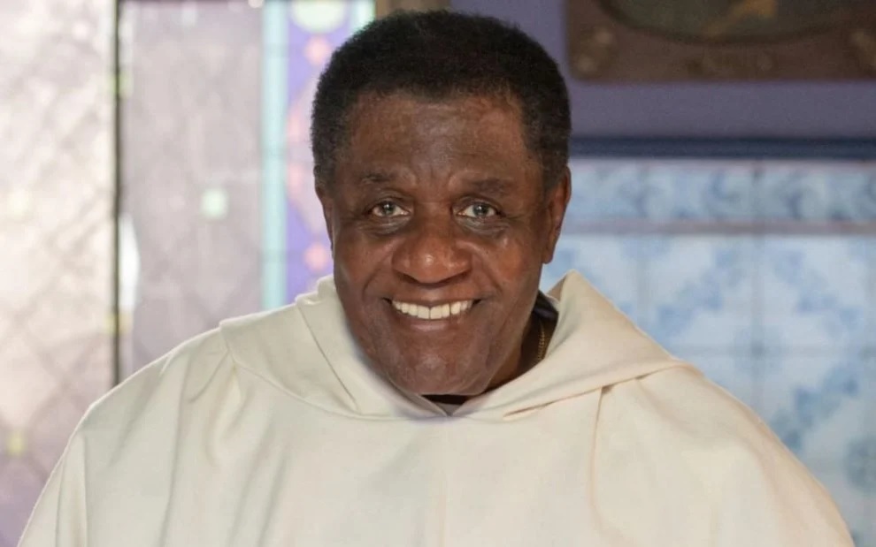 Aos 93 anos, Tony Tornado fala o segredo da vitalidade e relembra quando era cafetão em Nova York