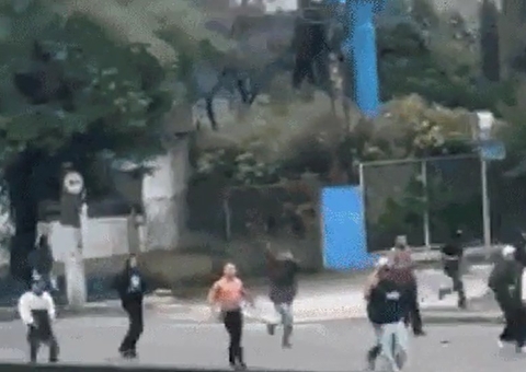 Vídeo: torcedores são presos por fazer emboscada contra ônibus do Flamengo