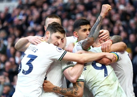 Como a coroação de Charles 3º afeta a rodada do Campeonato Inglês