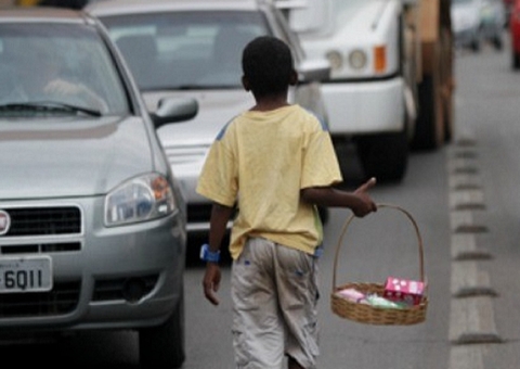 Prefeitura realiza Marcha de Combate ao Trabalho Infantil em Manaus