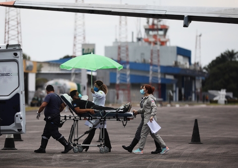 Cinco pacientes com covid-19 de Coari são transferidos para Manaus 
