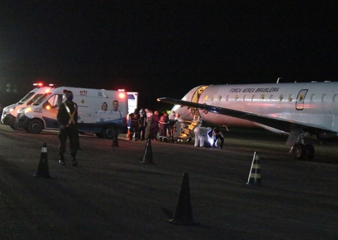 Pacientes com covid de Tabatinga são transferidos para Manaus 