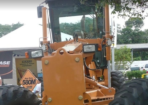 Eirunepé adquire equipamentos pesados por R$ 1,3 milhão