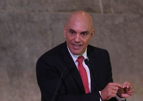 Moraes dá 48 horas para PF ouvir ex-ministro do GSI