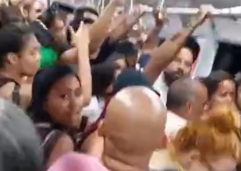 Briga em vagão termina com passageiro atropelado por trem em São Paulo