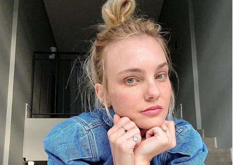 Carol Trentini revela que mãe perdeu tudo ao cair em golpe de WhatsApp