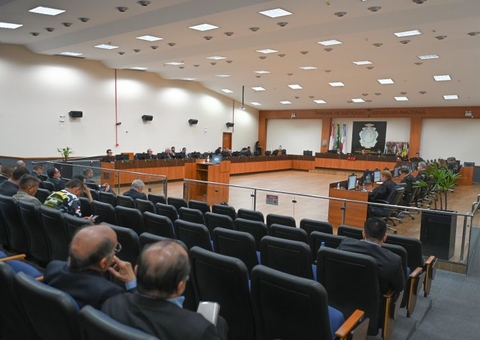 Pleno define advogado para recompor lista tríplice para juiz titular do TRE no Amazonas