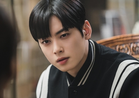 Fantástico entrevista Cha Eun-woo e Sung Hoo em reportagem sobre doramas