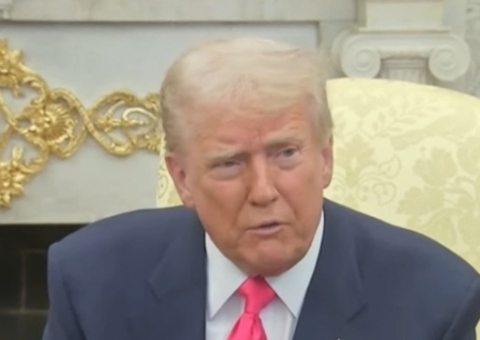 Trump diz que vai taxar países que comprarem petróleo e gás da Venezuela