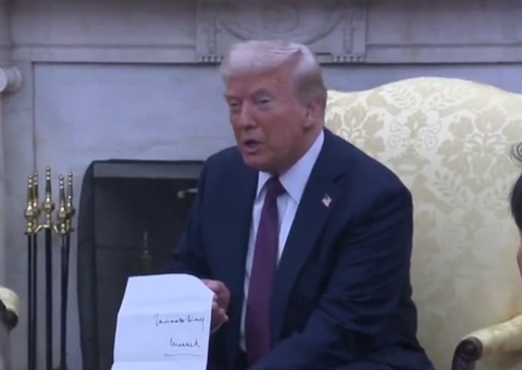 Trump ameaça piorar 'tarifaço' se Canadá responder com taxação recíproca