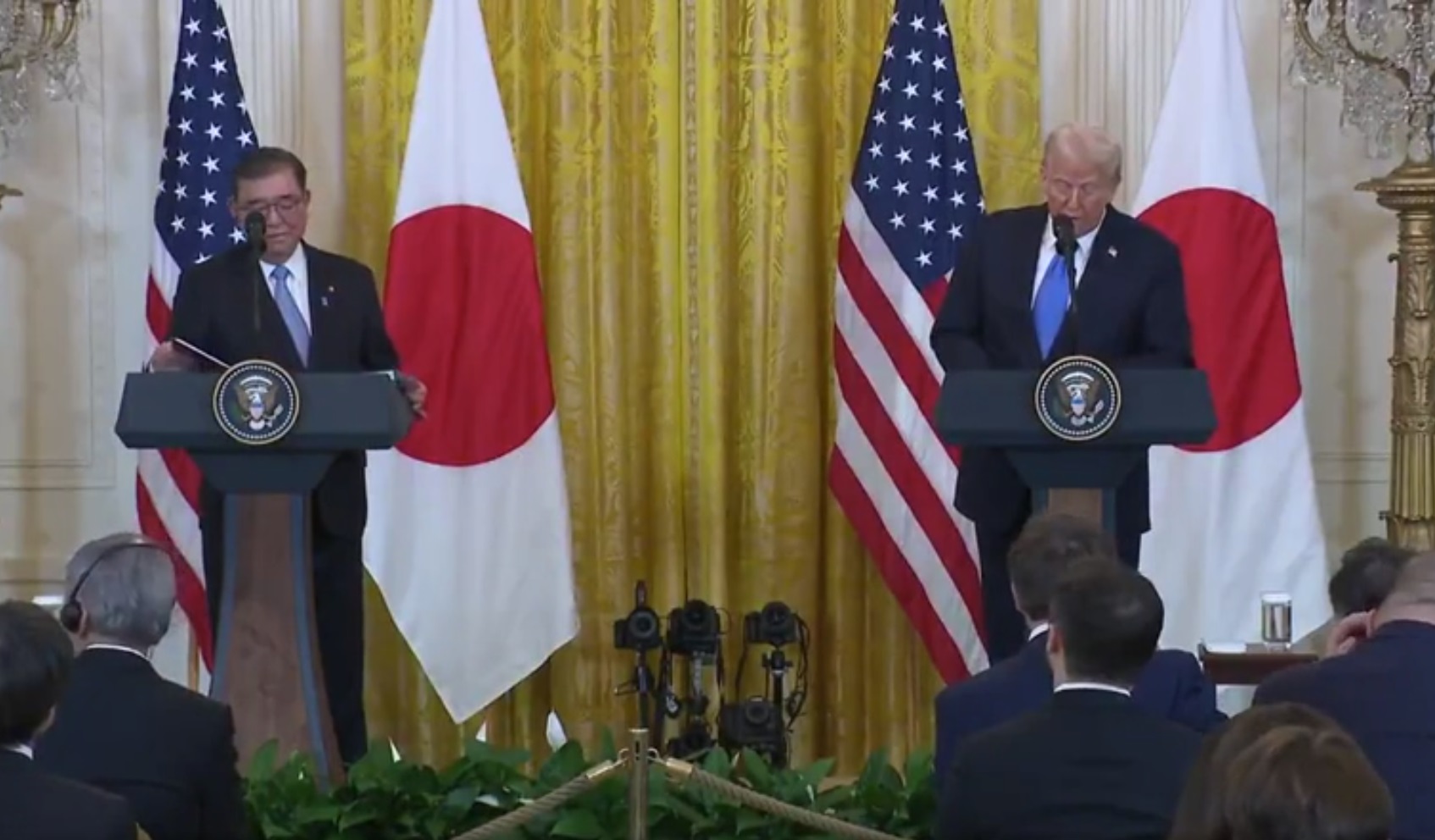 Trump ameaça impor tarifas ao Japão para 'equilibrar' déficit com o país