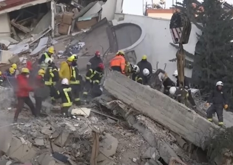 Esperança de sobreviventes reduz com quase 20 mil mortos na Turquia e na Síria