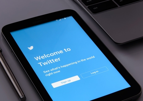 Musk anuncia que vai deletar 1,5 bilhão de contas do Twitter