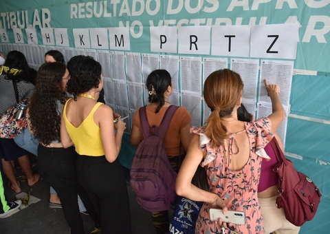 UEA divulga lista de aprovados no Vestibular e SIS nesta sexta