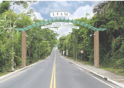 Ufam abre 40 vagas em pós para professores da rede pública